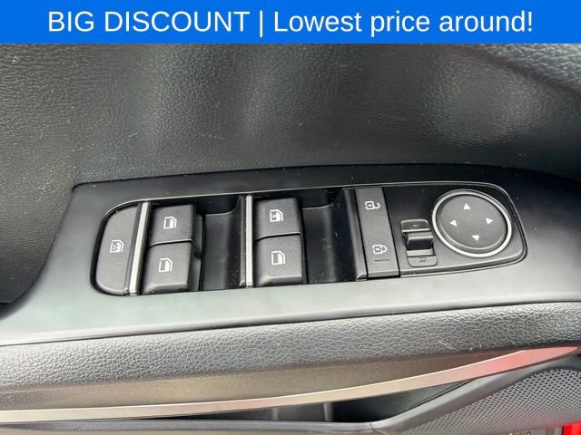 Used 2024 Kia Soul LX w/ Option Group 015 FWD image 15