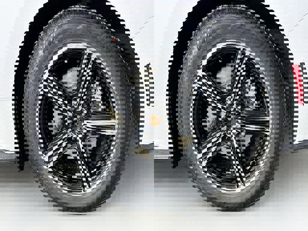 Certified 2024 Ford Mustang Premium image 10