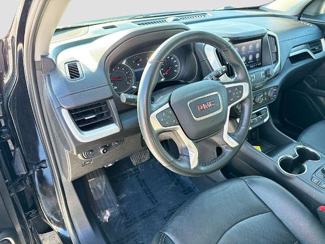 Used 2024 GMC Terrain SLT image 9