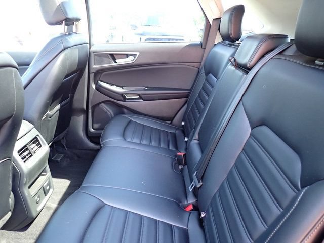 Certified 2023 Ford Edge SEL w/ Convenience Package AWD/4WD image 18