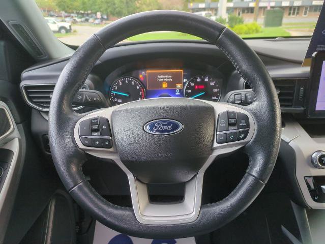Certified 2023 Ford Explorer XLT w/ Equipment Group 202A AWD/4WD image 13