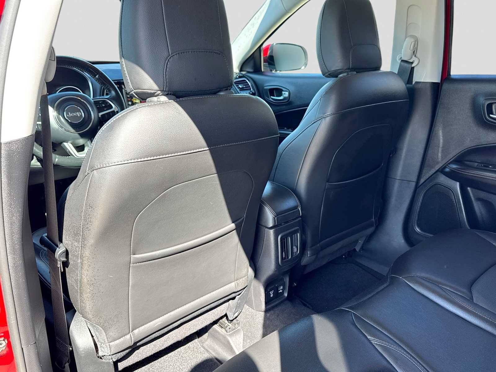 Used 2018 Jeep Compass Limited w/ Navigation Group AWD/4WD image 17