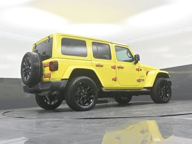 Used 2023 Jeep Wrangler Unlimited Sahara w/ Cold Weather Group AWD/4WD image 22