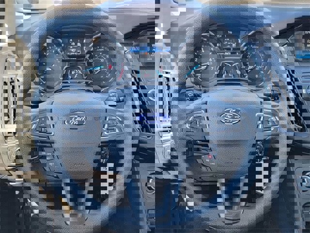 Certified 2018 Ford Focus SE image 32