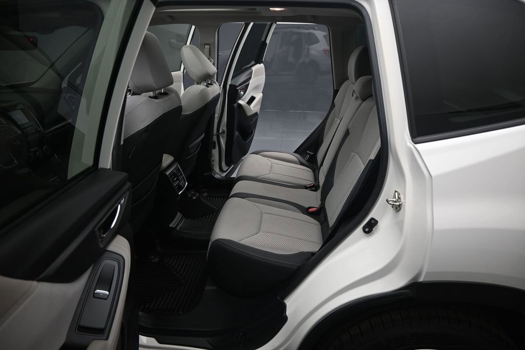 Used 2020 Subaru Forester Premium AWD/4WD image 21