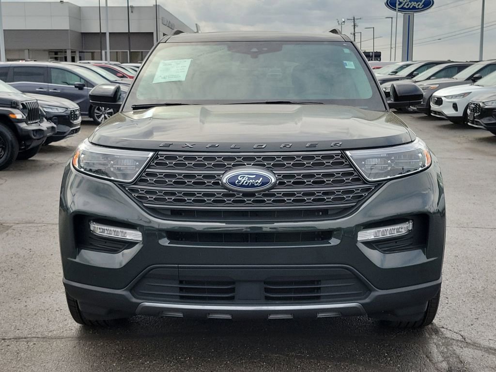 Certified 2023 Ford Explorer XLT w/ Equipment Group 202A AWD/4WD image 8