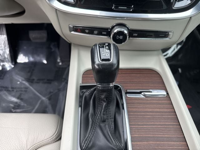 Used 2020 Volvo V60 T5 Inscription FWD image 20