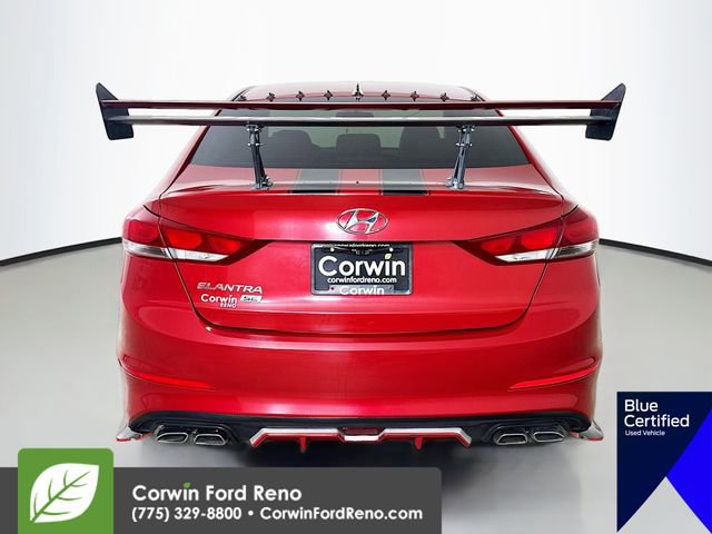Used 2018 Hyundai Elantra SE image 5
