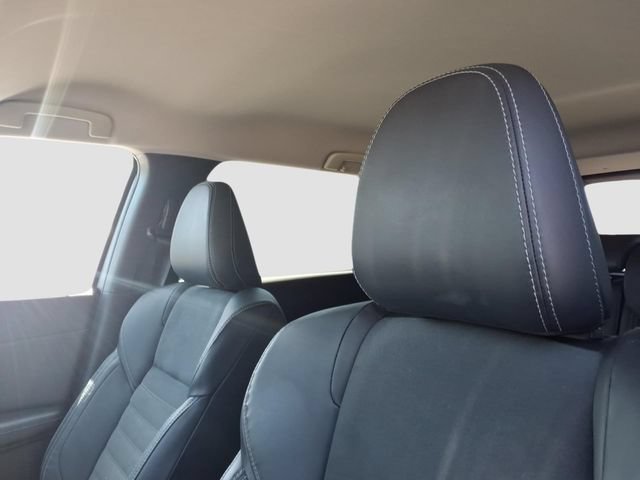 Used 2022 Mitsubishi Outlander SE FWD image 17