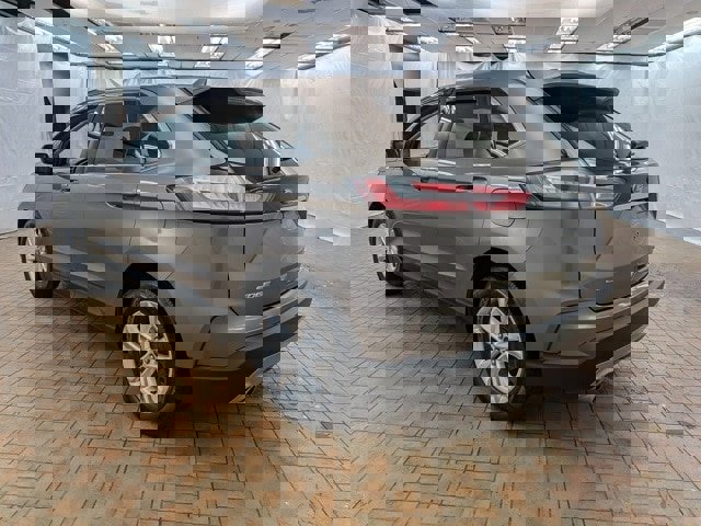 Certified 2019 Ford Edge SEL w/ Equipment Group 201A image 3