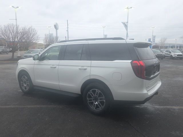 Certified 2025 Ford Expedition Active image 2