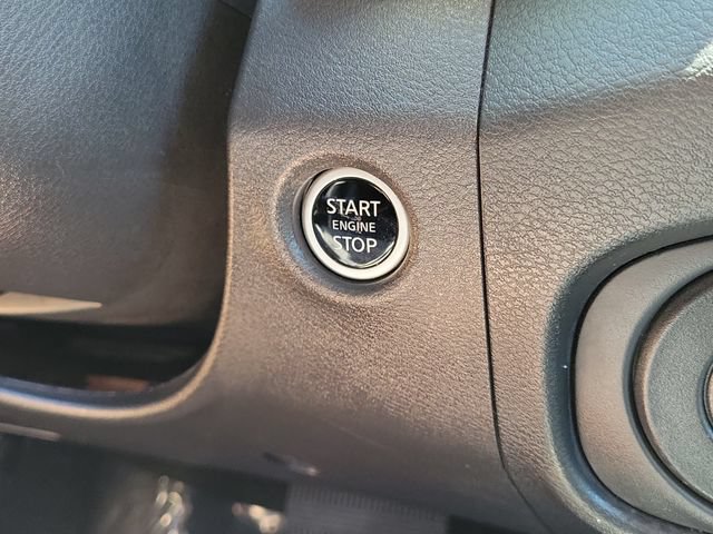 Used 2023 Nissan Frontier S RWD image 11