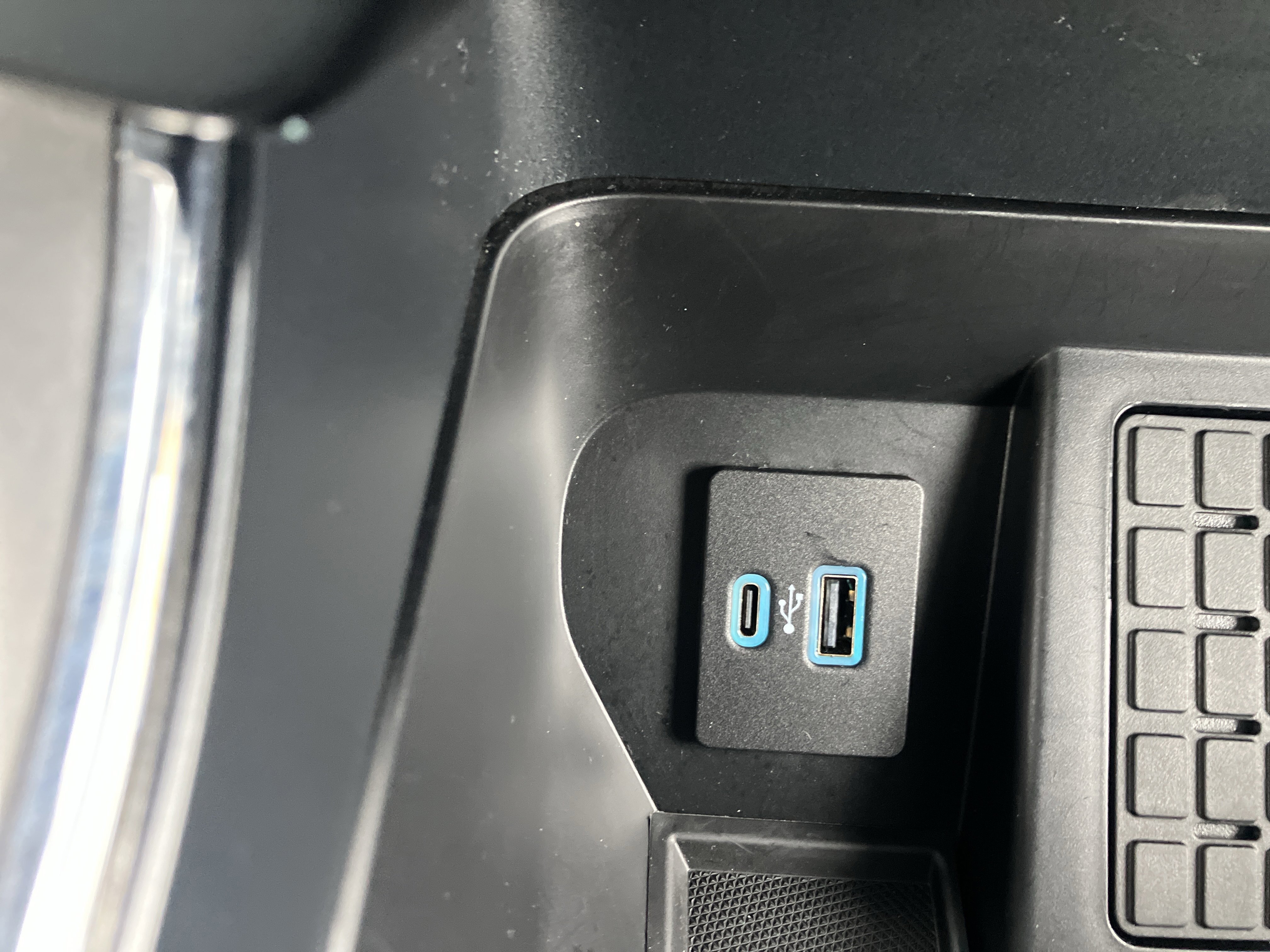 Certified 2024 Ford F150 XLT w/ Equipment Group 302A MID image 35