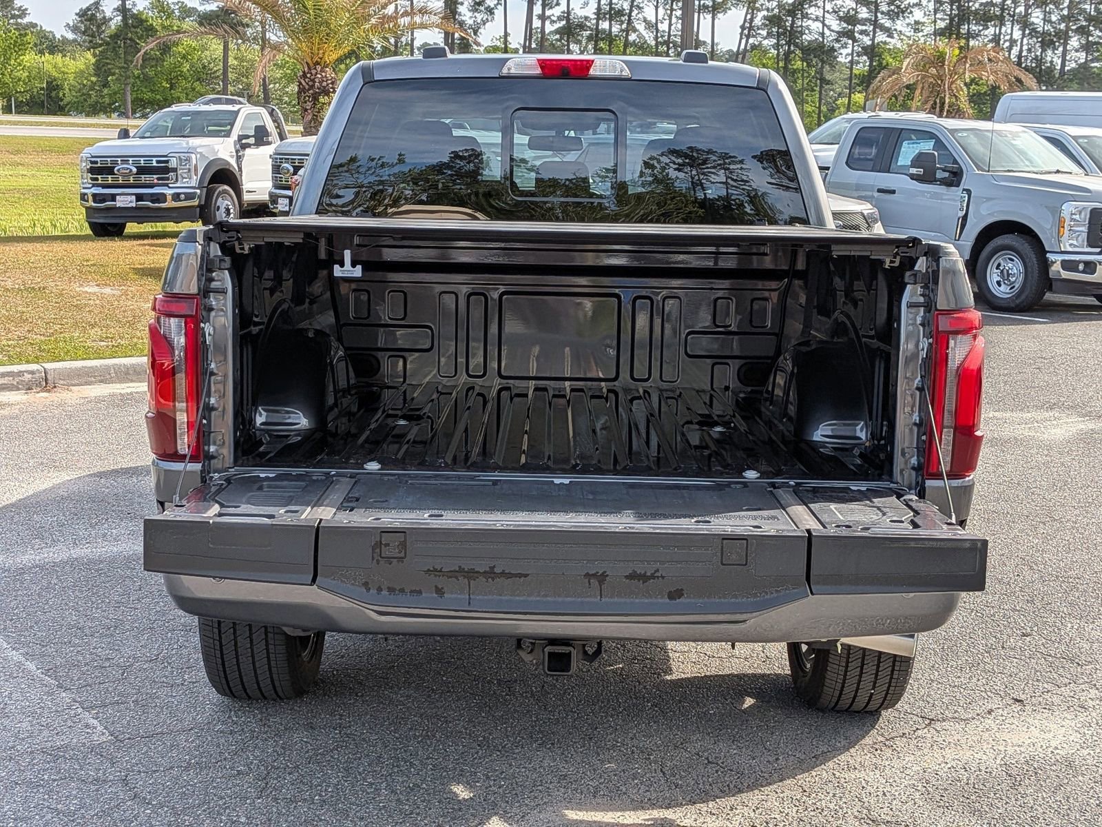 Certified 2025 Ford F150 Platinum w/ Equipment Group 703A Plus AWD/4WD image 7