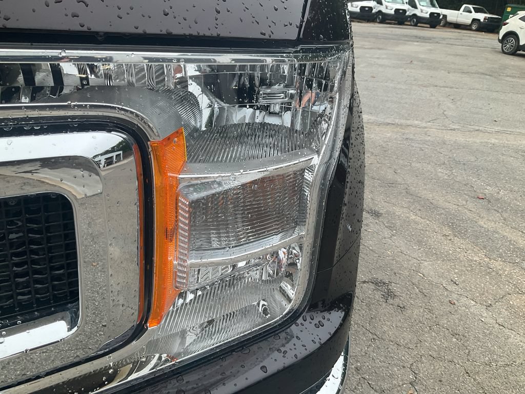 Certified 2019 Ford F150 XLT w/ Equipment Group 302A Luxury RWD image 9