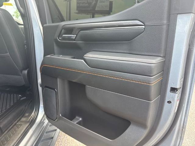 Used 2024 GMC Sierra 1500 AT4 w/ Technology Package AWD/4WD image 23
