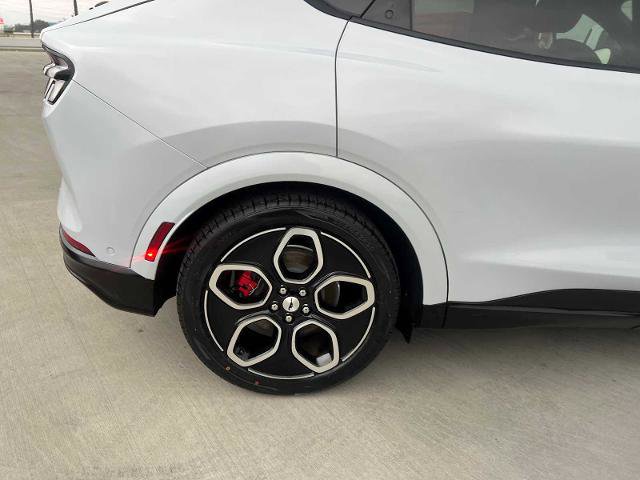 Certified 2022 Ford Mustang Mach-E GT image 8