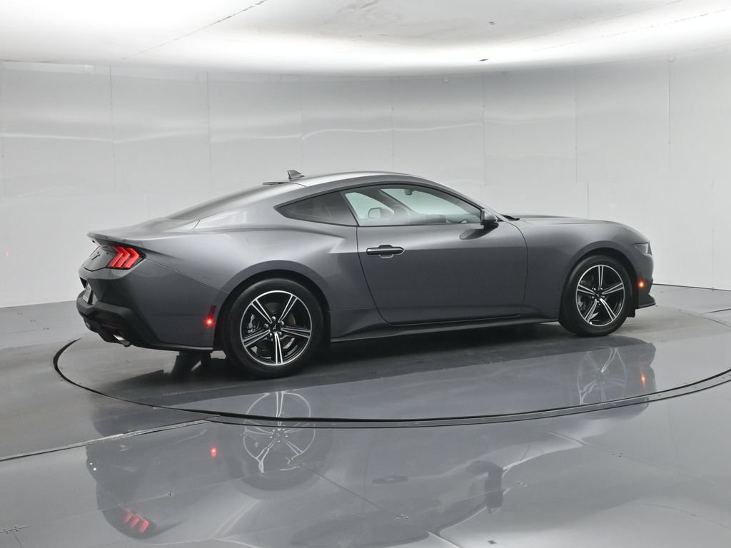 Certified 2025 Ford Mustang Coupe RWD image 27