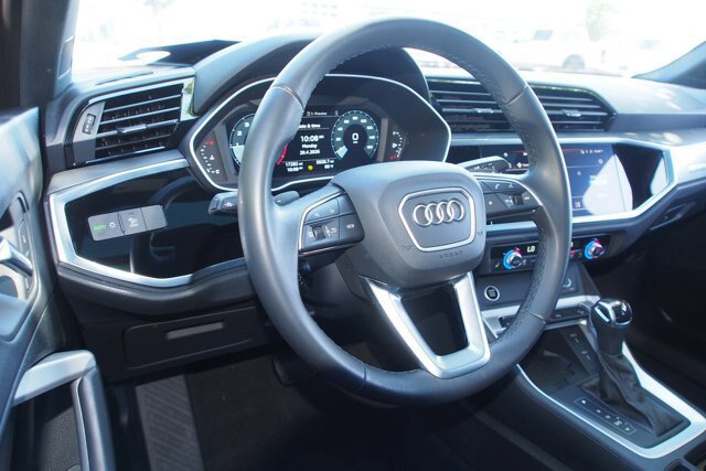 Used 2024 Audi Q3 2.0T Premium AWD/4WD image 16