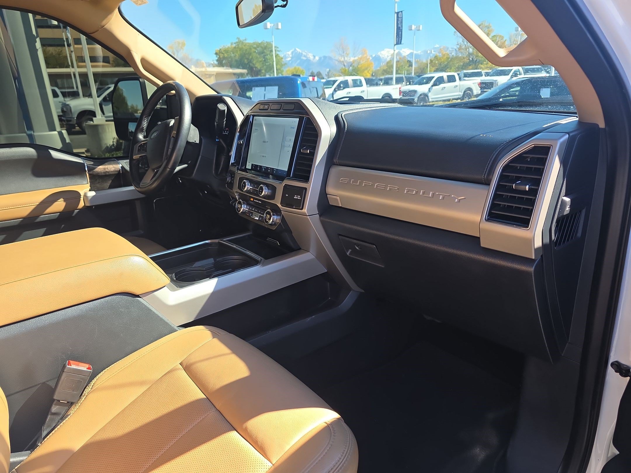 Certified 2022 Ford F250 Lariat w/ Lariat Ultimate Package AWD/4WD image 35