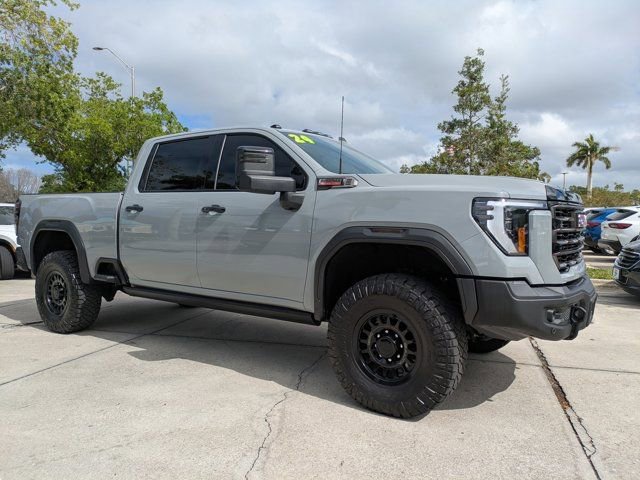 Used 2024 GMC Sierra 2500 AT4X w/ AT4X AEV Edition AWD/4WD image 2