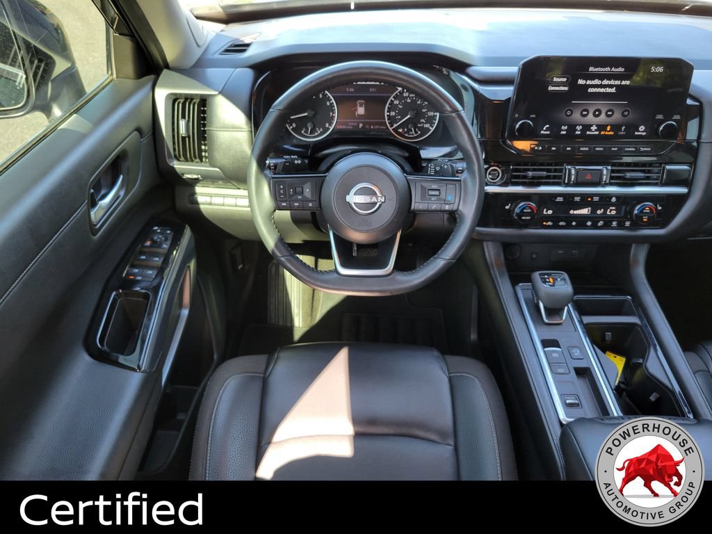 Used 2024 Nissan Pathfinder SL w/ SL Premium Package FWD image 18