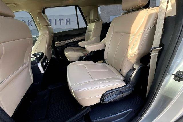 Certified 2022 Ford Expedition Max XLT RWD image 22