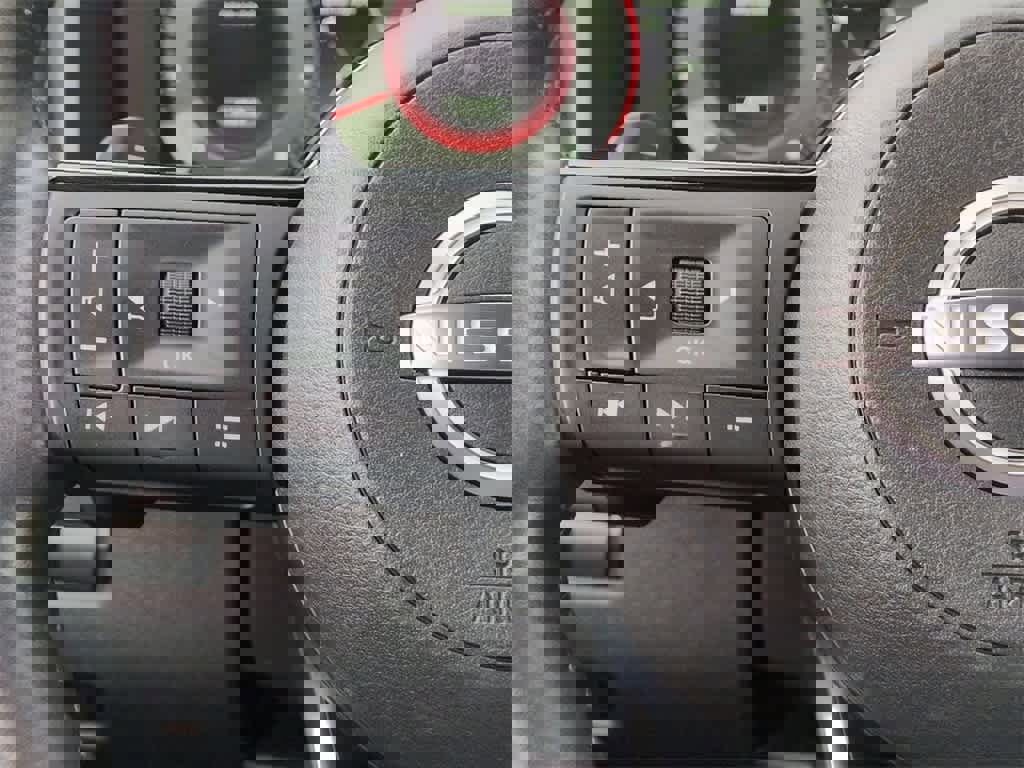 Used 2023 Nissan Rogue Platinum w/ Platinum Premium Package image 26