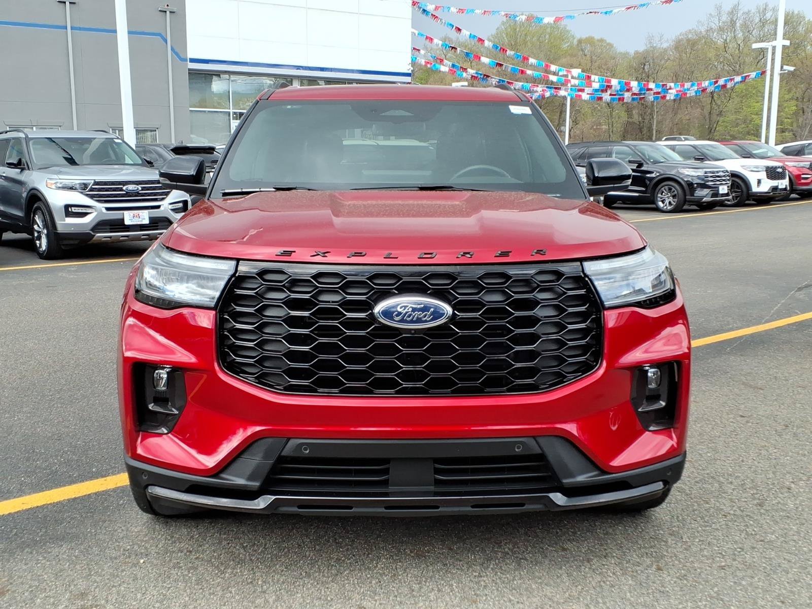 Certified 2025 Ford Explorer ST-Line w/ Premium Package AWD/4WD image 2