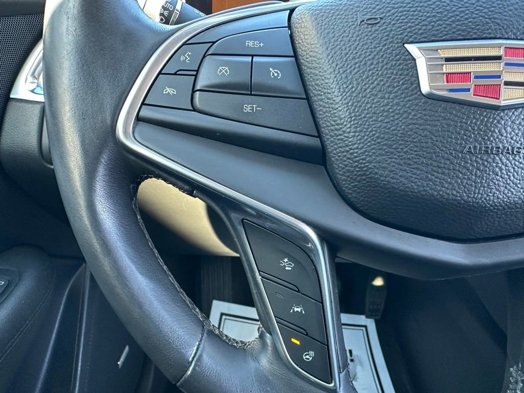 Used 2017 Cadillac XT5 Premium Luxury w/ LPO, Wheel Lock Package image 25