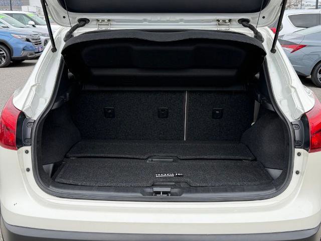 Used 2019 Nissan Rogue Sport SL w/ Premium Package AWD/4WD image 19