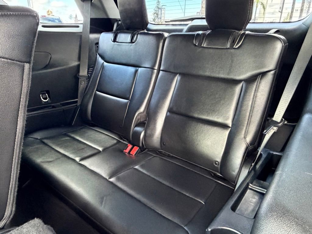 Certified 2023 Ford Explorer Limited RWD image 38