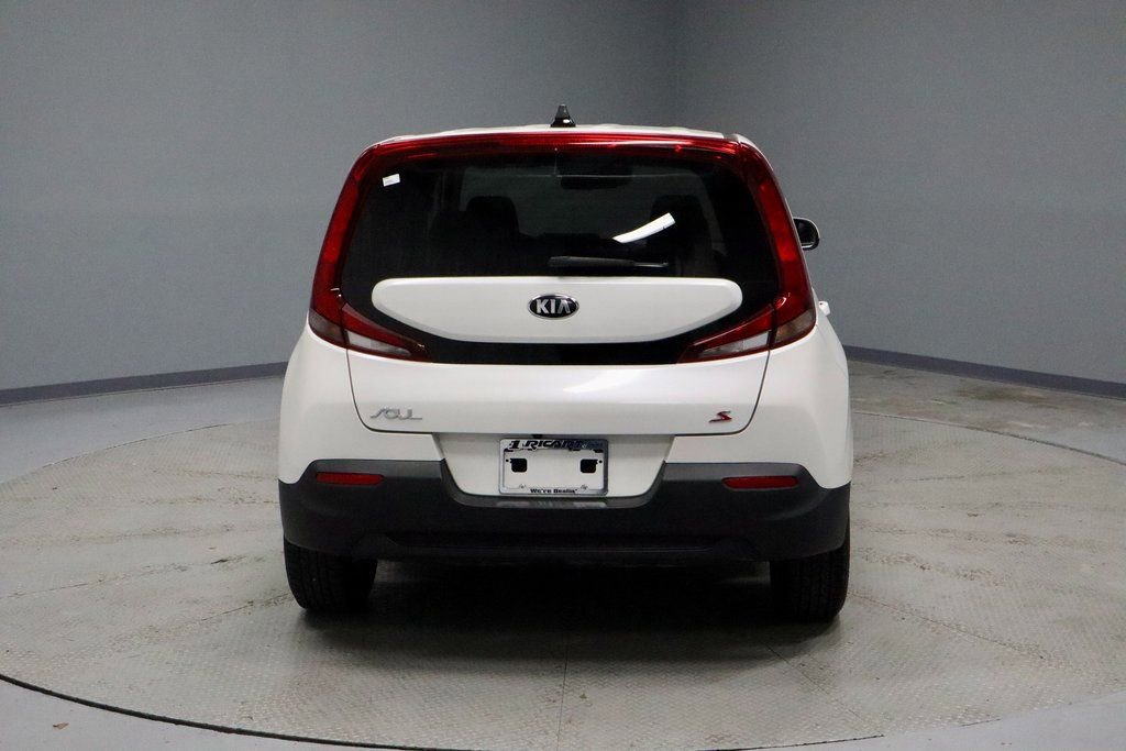 Used 2021 Kia Soul S image 4