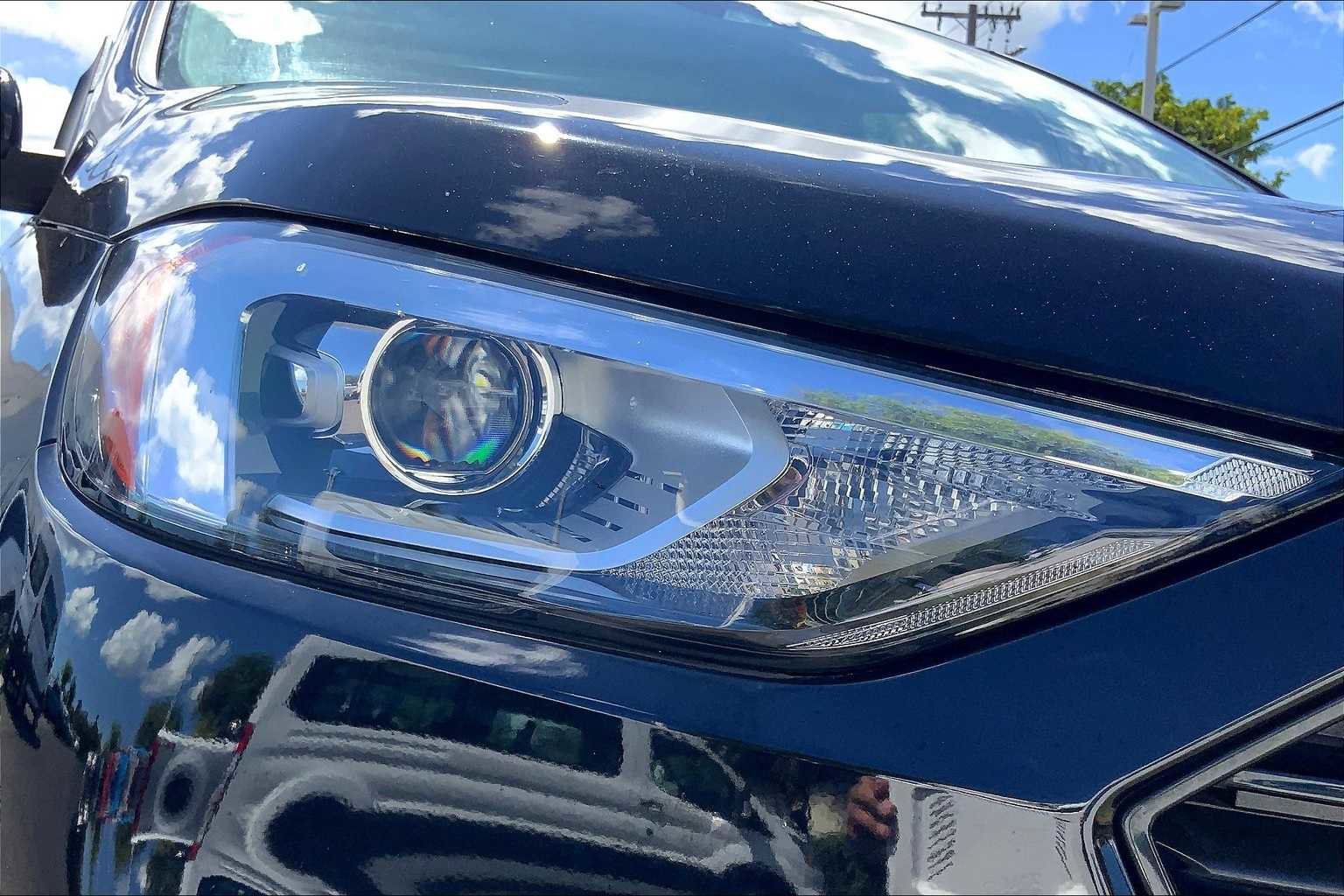 Certified 2022 Ford Edge SE w/ Black Appearance Package image 31