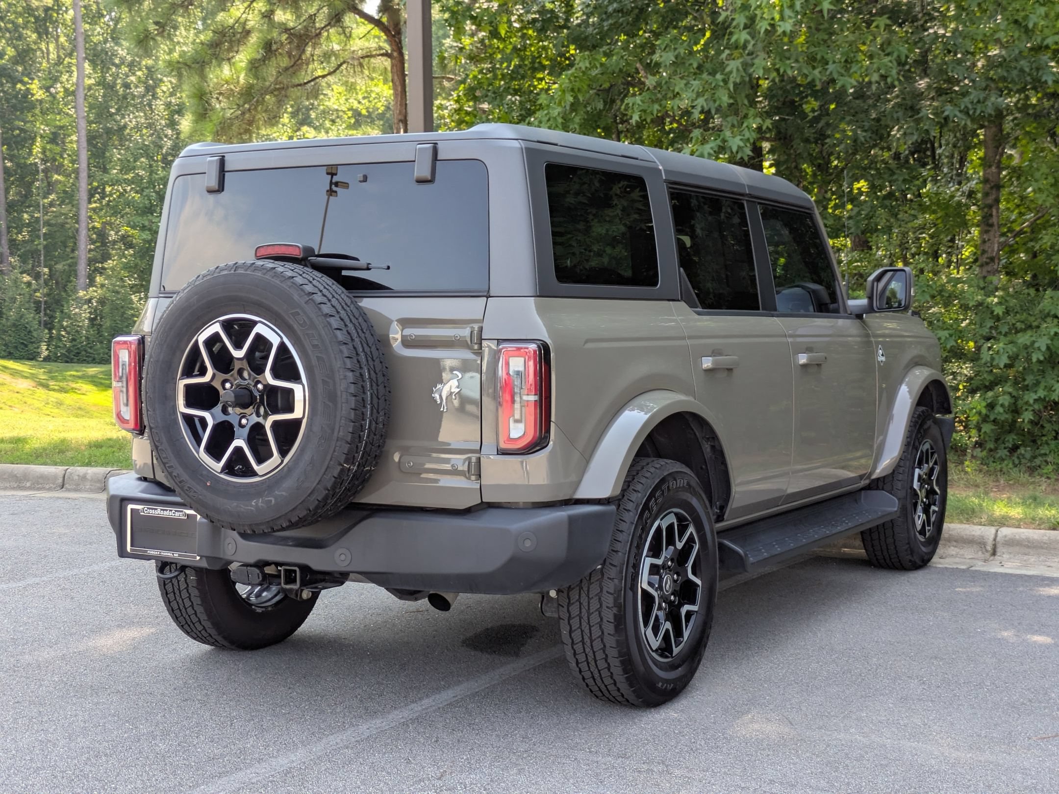 Certified 2025 Ford Bronco Outer Banks AWD/4WD image 3