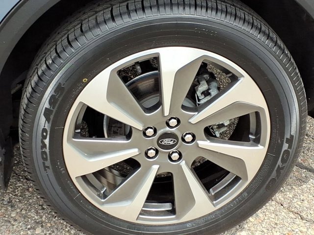 Certified 2023 Ford Escape Platinum w/ Premium Technology Package AWD/4WD image 20
