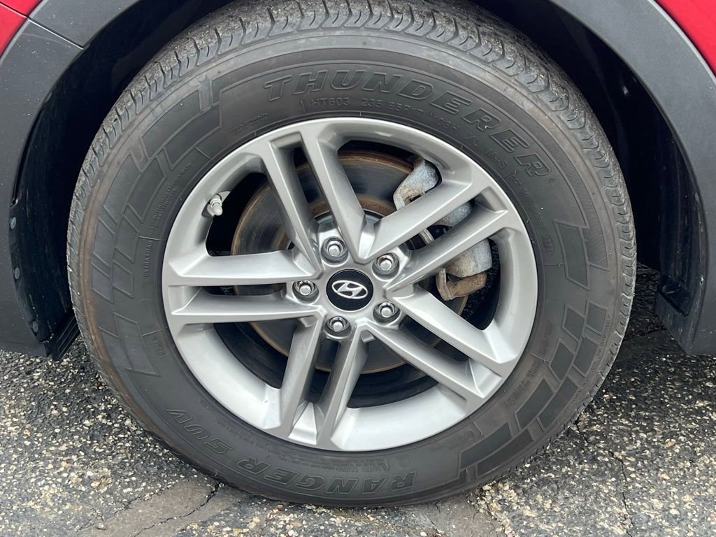 Used 2018 Hyundai Santa Fe Sport w/ 2.4L Value Package 02 AWD/4WD image 9