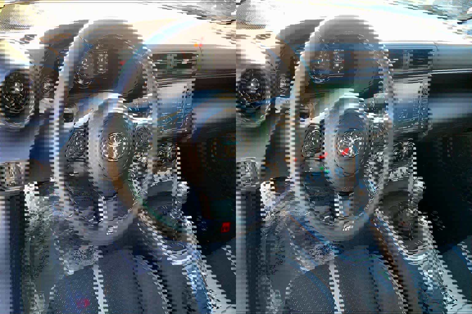 Used 2023 Toyota GR86 Premium image 7