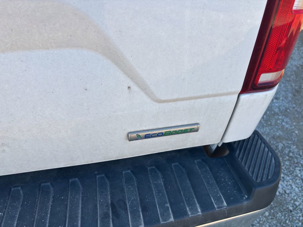 Certified 2019 Ford F150 XLT w/ Equipment Group 302A Luxury image 9