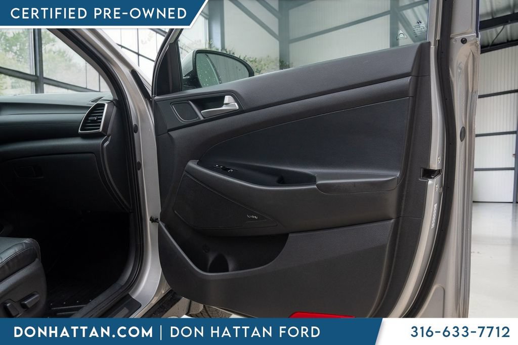 Used 2021 Hyundai Tucson Ultimate w/ Cargo Package FWD image 29