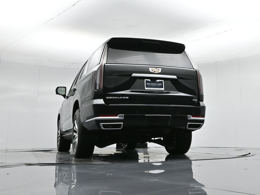 Used 2026 Cadillac Escalade Platinum Luxury image 54