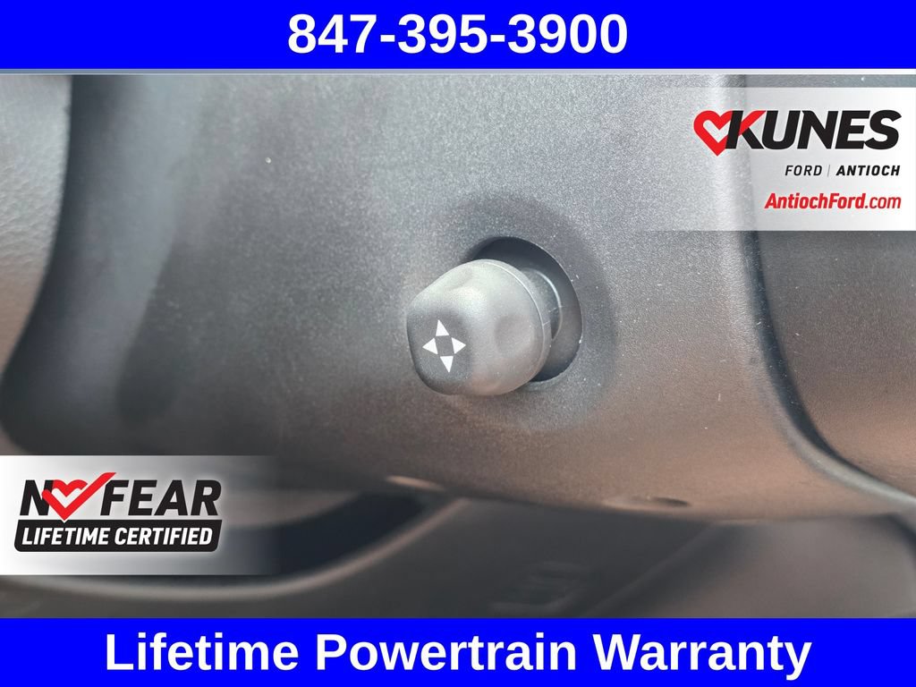 Used 2024 Jeep Wagoneer Series II w/ Flexible Seating Group AWD/4WD image 39