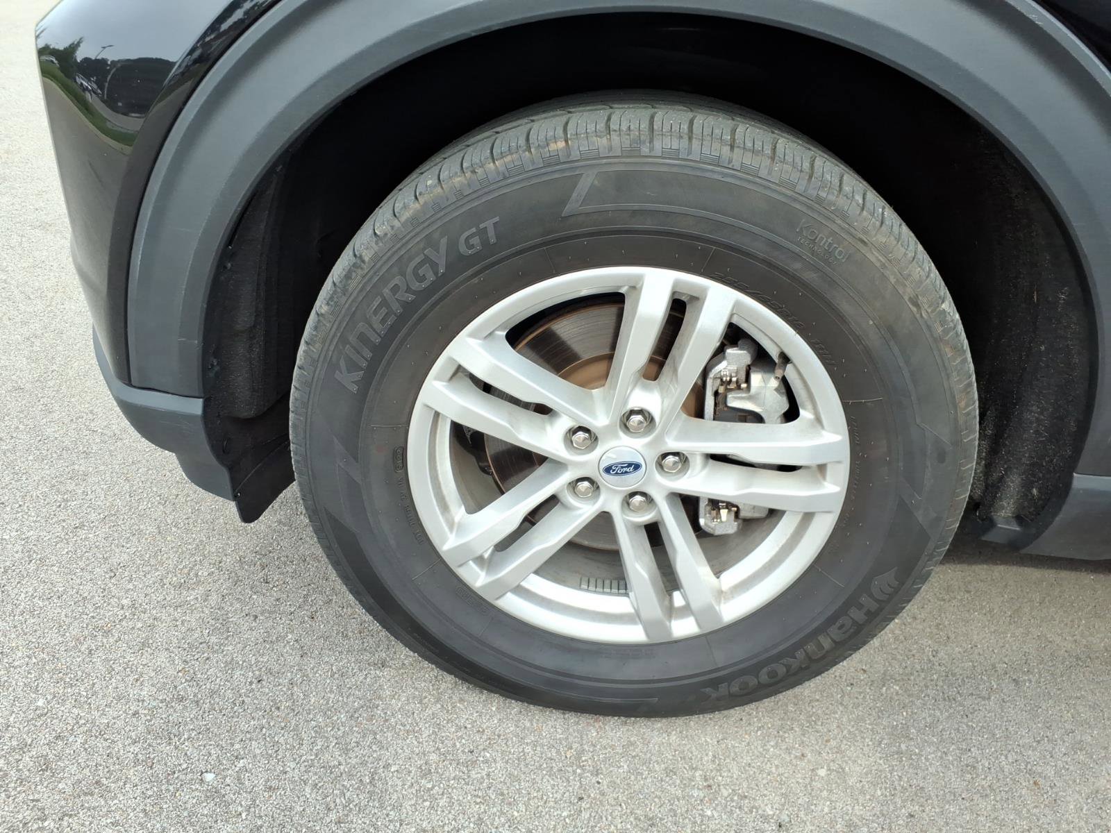 Certified 2023 Ford Explorer XLT AWD/4WD image 7