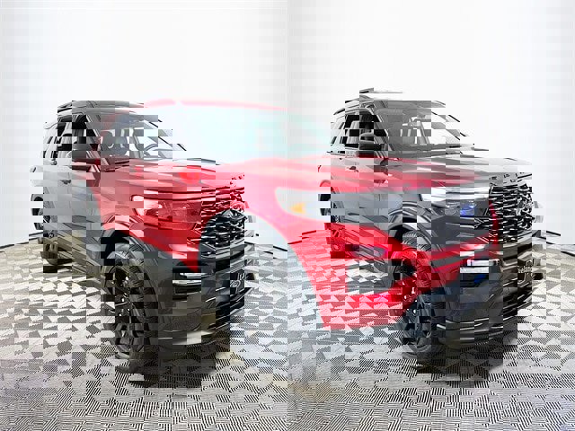 Certified 2023 Ford Explorer ST-Line w/ Class IV Trailer Tow Package image 1