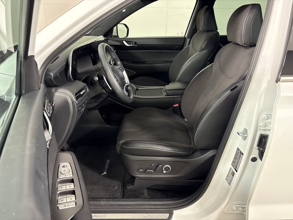 Used 2025 Hyundai Palisade Calligraphy AWD/4WD image 32