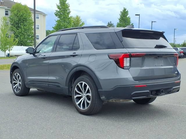 Certified 2025 Ford Explorer ST-Line AWD/4WD image 7