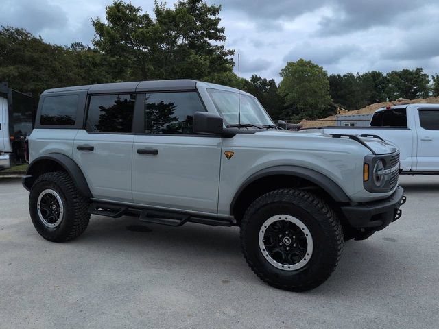 Certified 2023 Ford Bronco Badlands w/ Sasquatch Package AWD/4WD image 2
