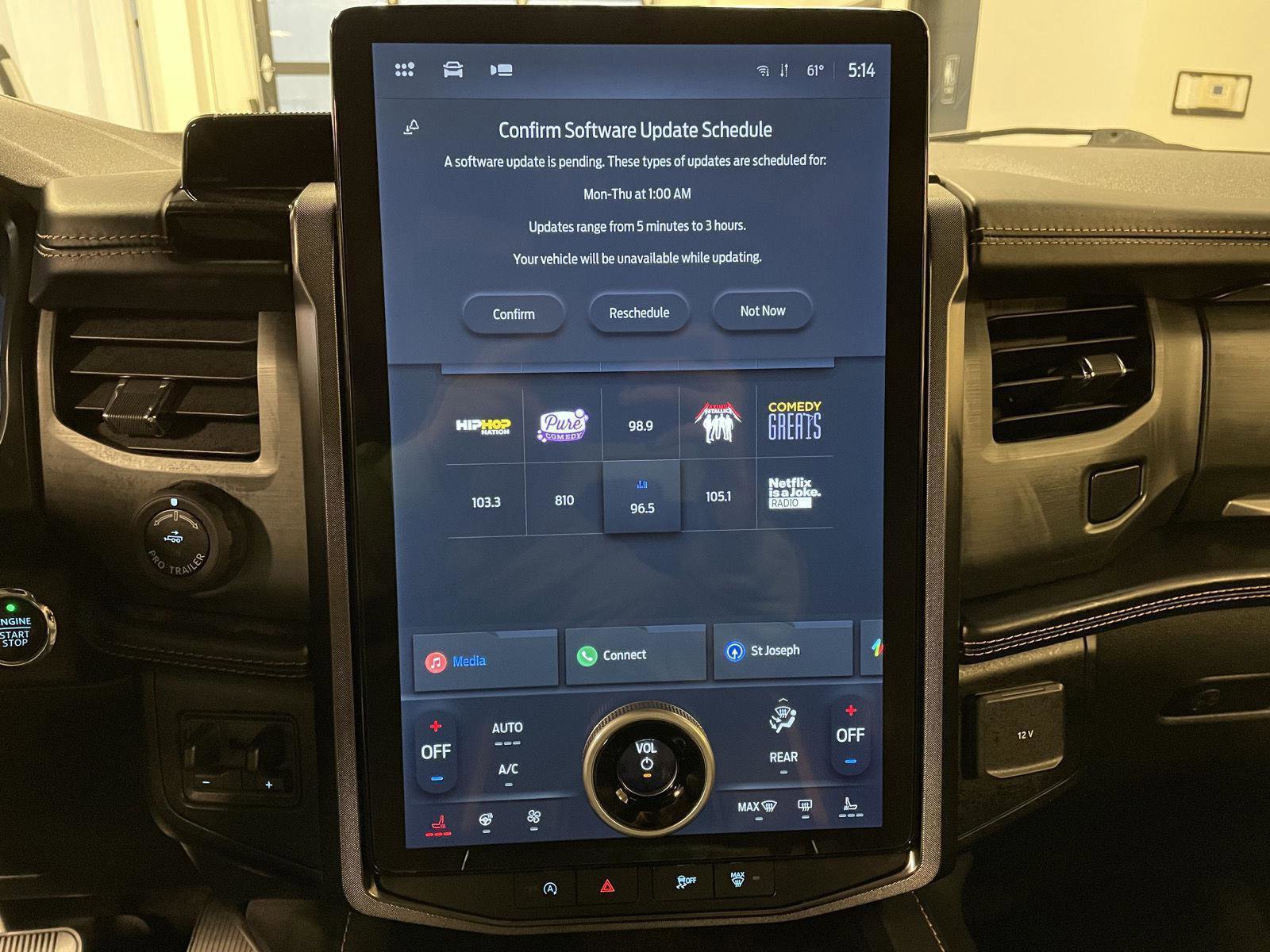 Certified 2023 Ford Expedition Platinum image 31