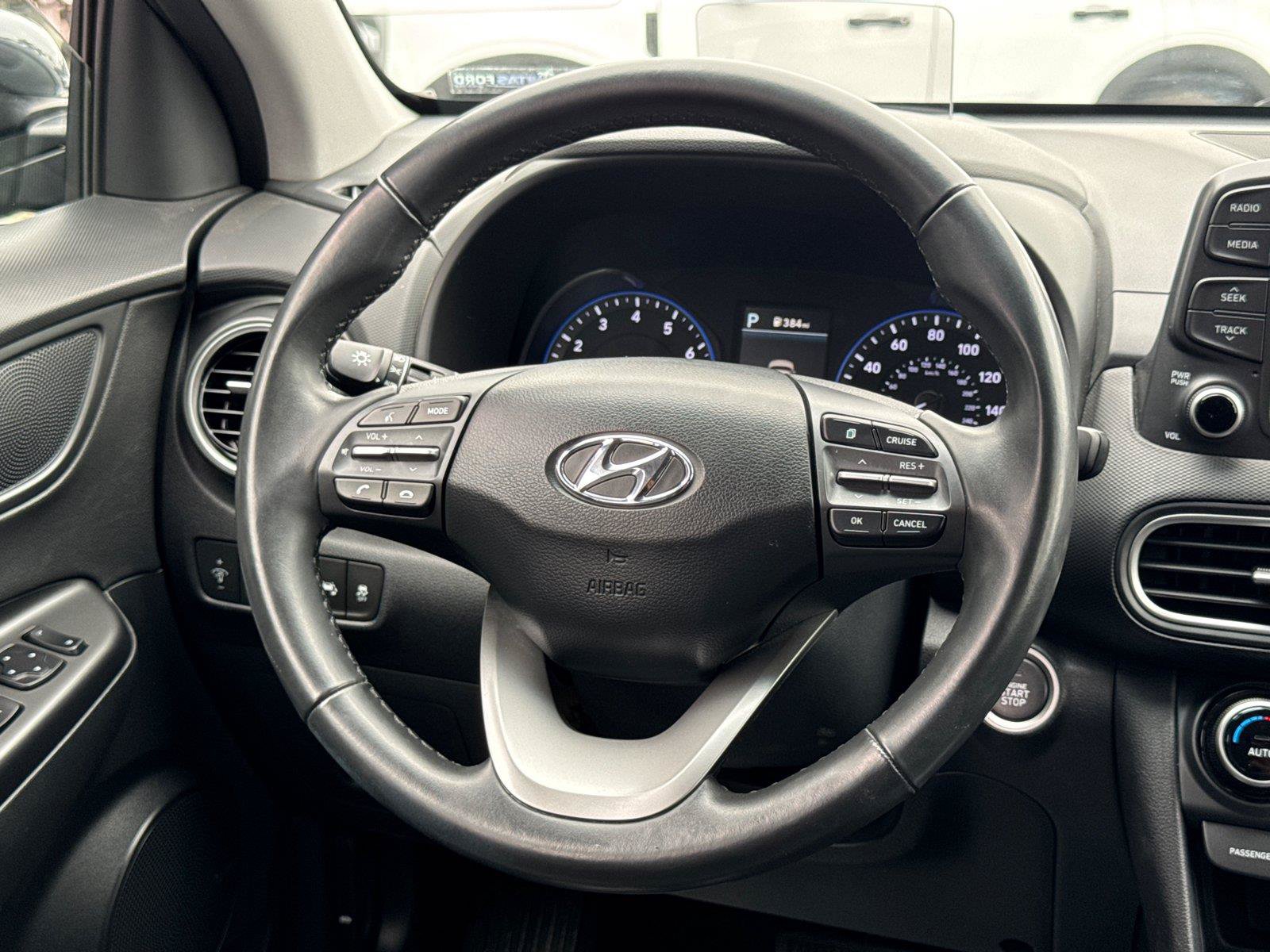 Used 2019 Hyundai Kona Ultimate AWD/4WD image 23