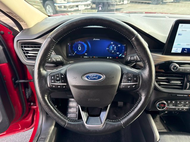 Certified 2020 Ford Escape Titanium w/ Titanium Premium Package 2.0 AWD/4WD image 23
